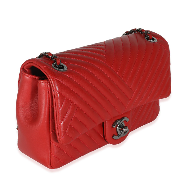 Chanel Red Chevron Lambskin Small CC Crossing Single Flap Bag - Picture 3 of 8